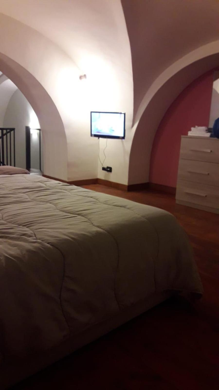 Casetta In Centro Catania Bagian luar foto